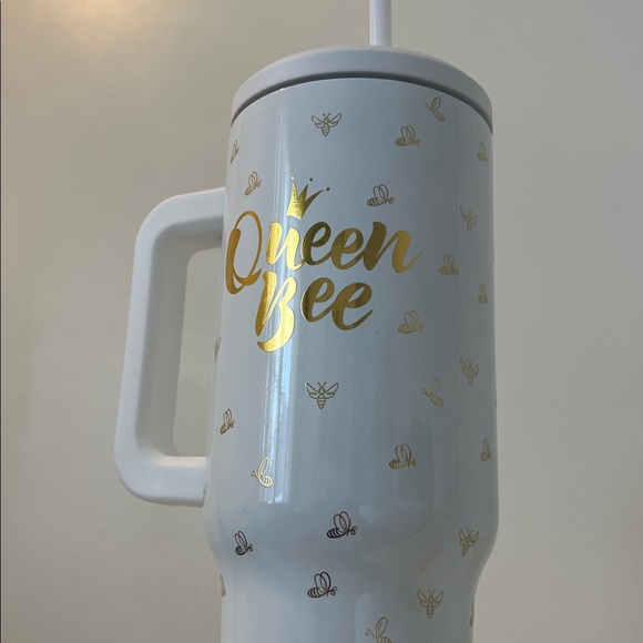 Queen Bee Metal Tumbler - Picture 2 of 7